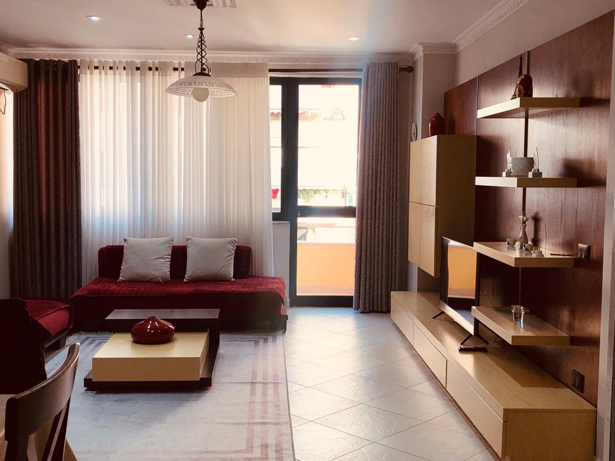 Laureta Central Apartment Тирана Екстериор снимка